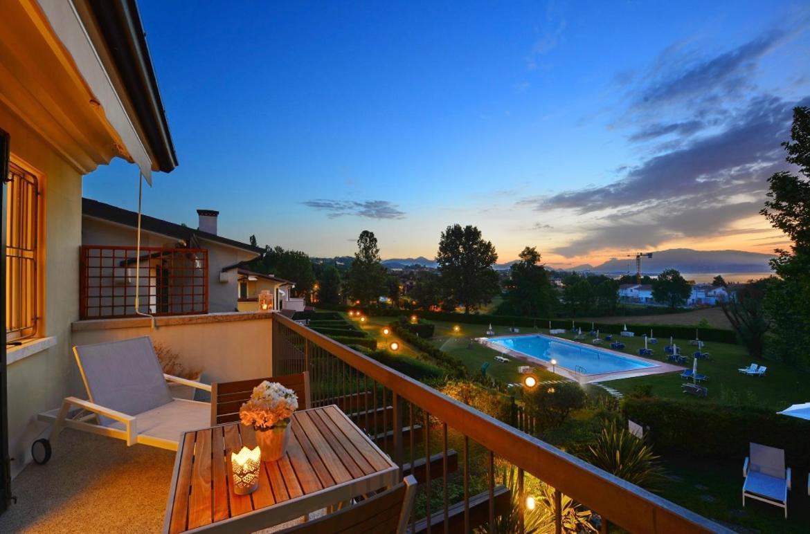 Italia Living Villa Padenghe sul Garda Εξωτερικό φωτογραφία
